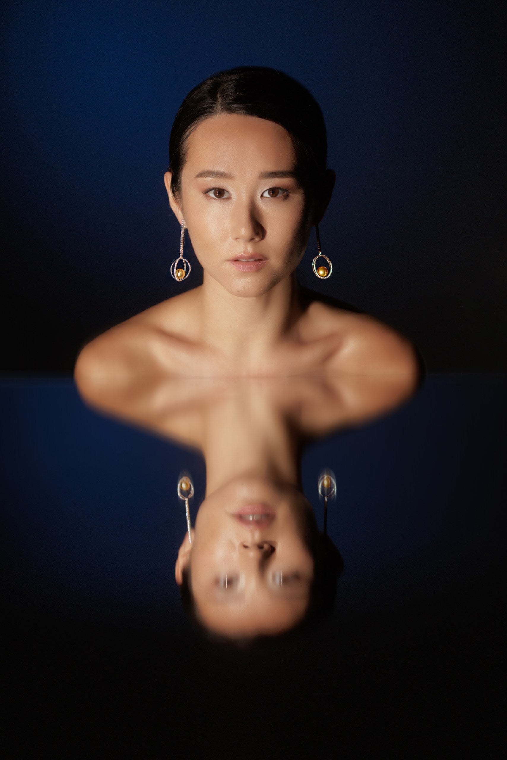 Soaring Elegance Earrings Pearls of the South Sea