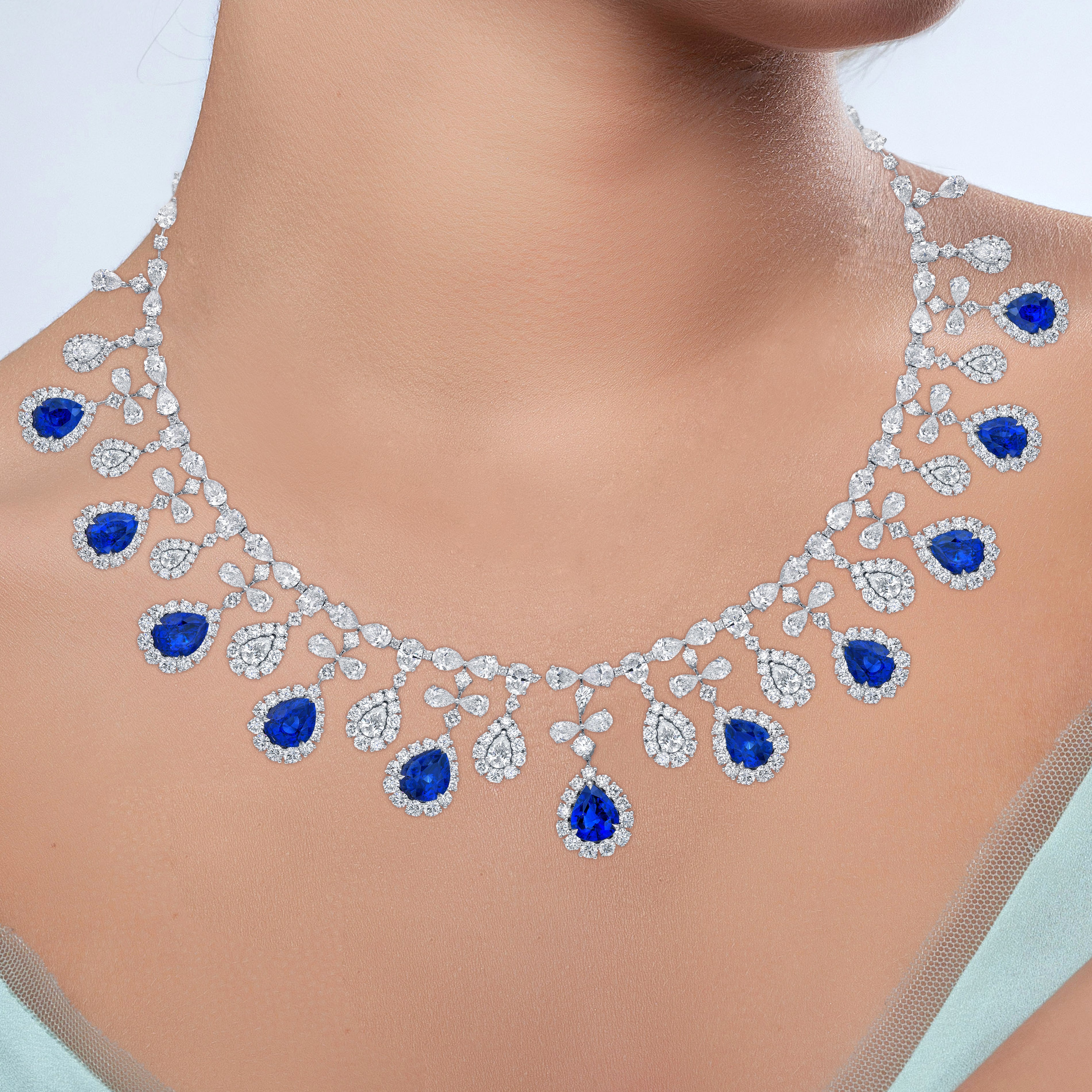 Essence of Color Necklace Blue Sapphire