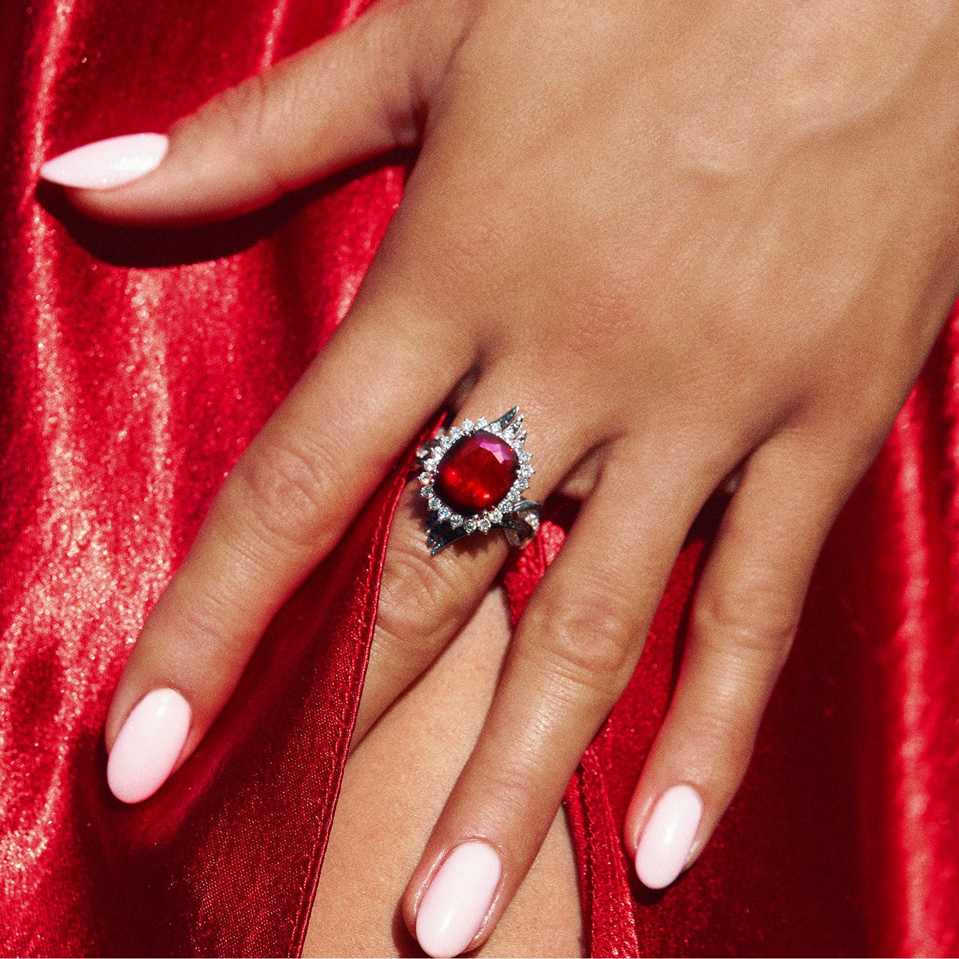 خاتم تورمالين أنيق للغاية