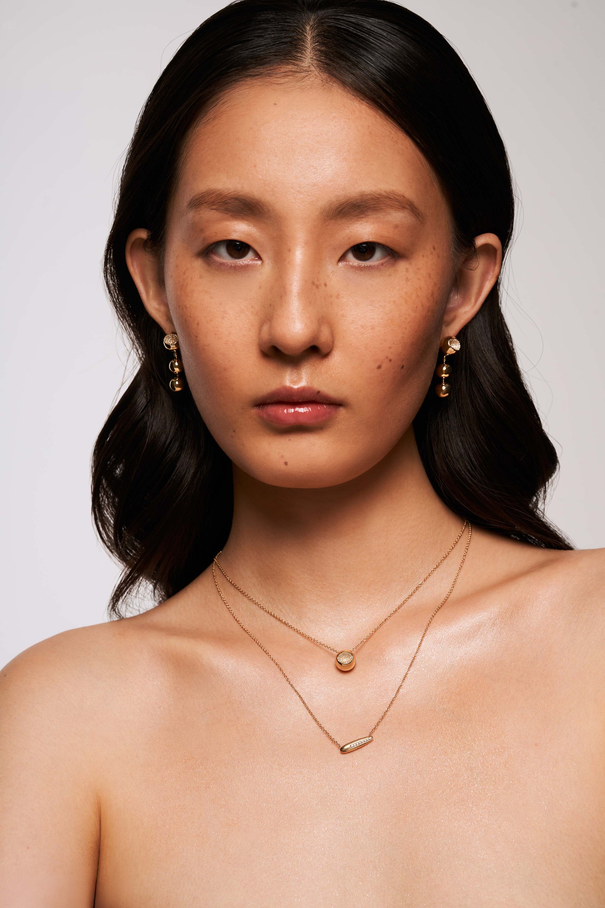 Flow Within Earrings, White Gold, Diamonds