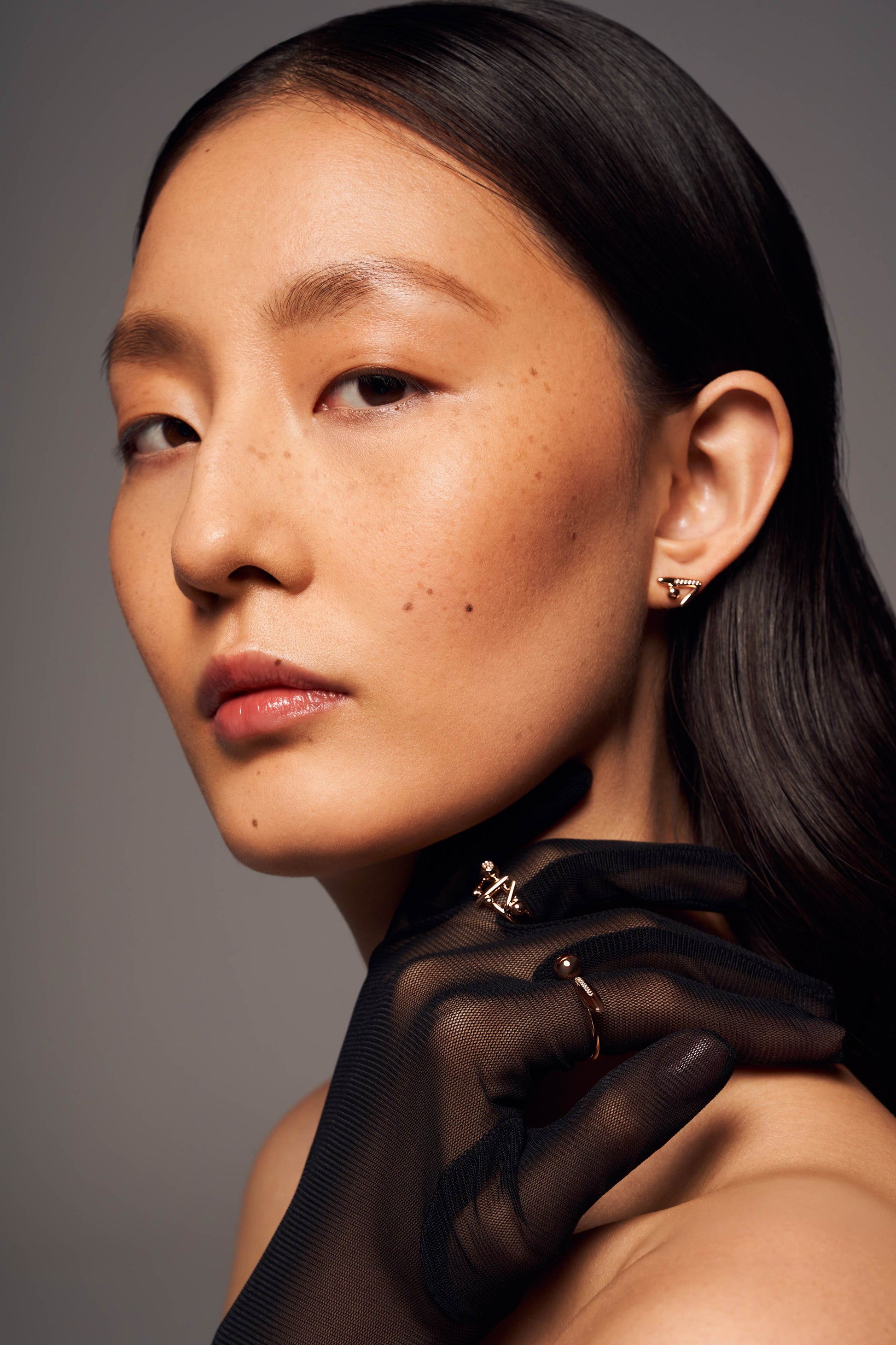 Flow Pause Return Ring, Yellow Gold, Diamonds