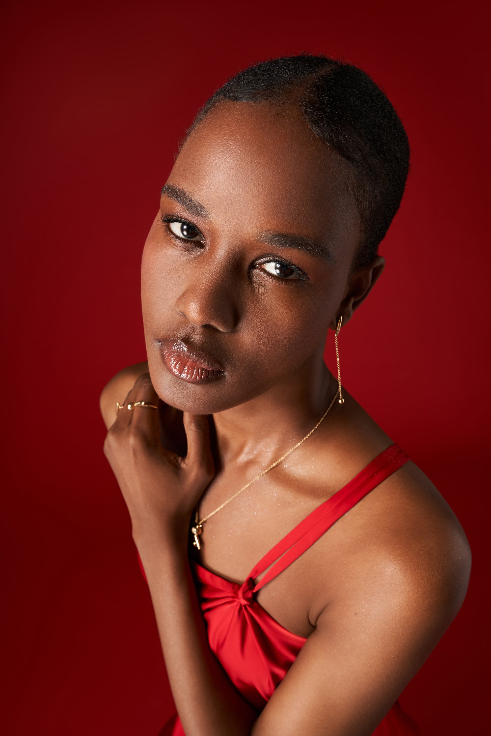 Still Whole Infinite Earrings, Yellow Gold, Diamonds