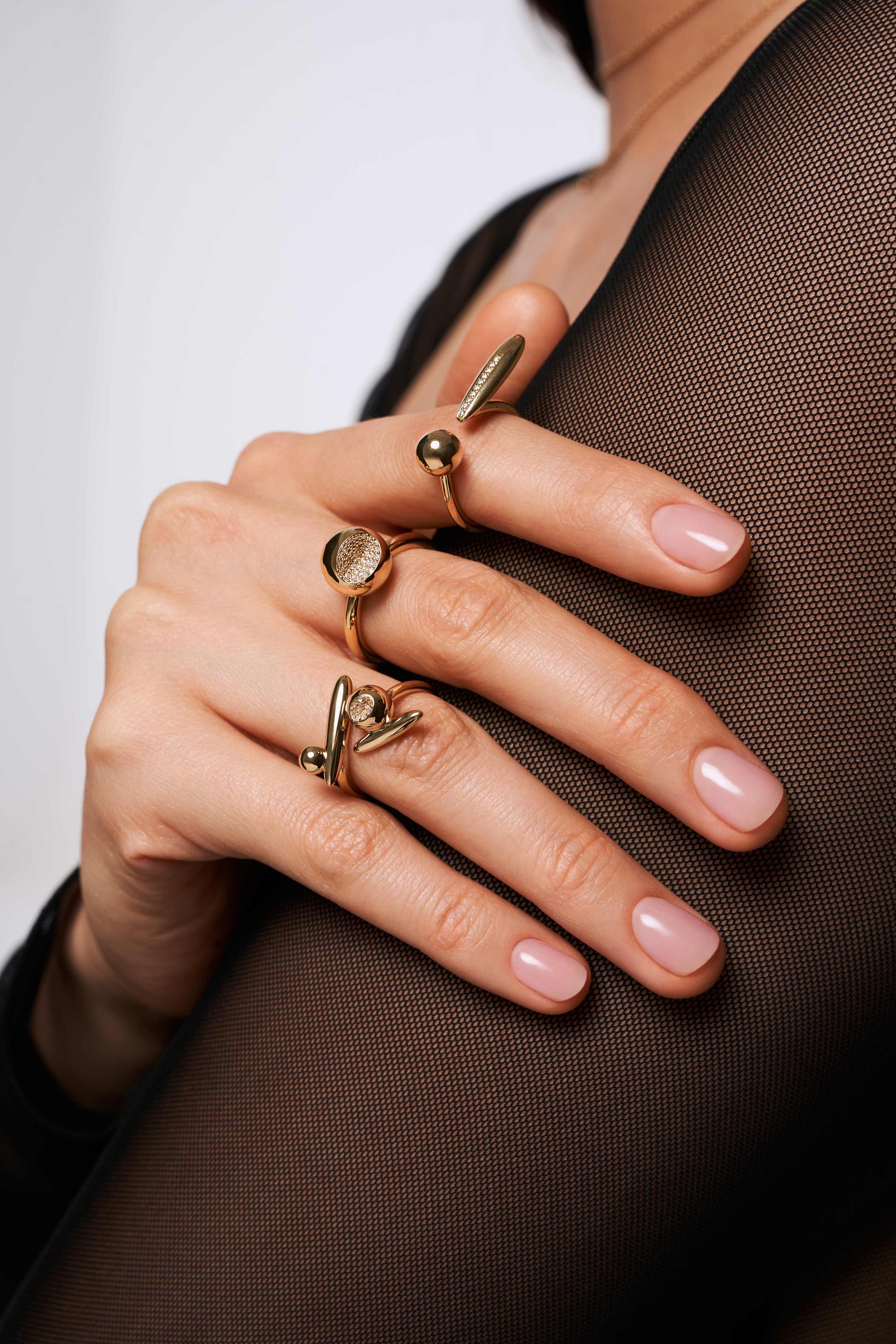 Circle To Yourself Ring, White Gold, Diamonds